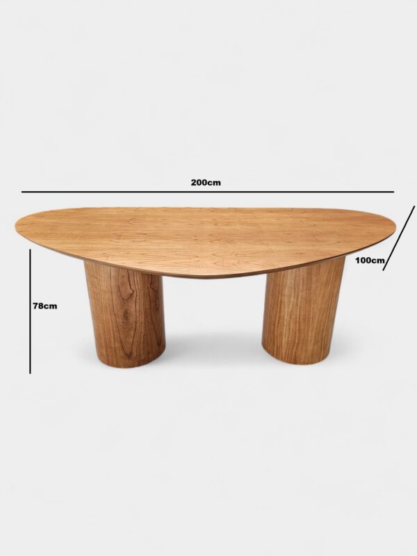 Mesa Serena em Cinamomo Amêndoa 200 x 100