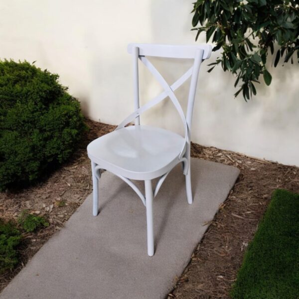 Cadeira Treviso em Madeira Maciça Tauari Off White