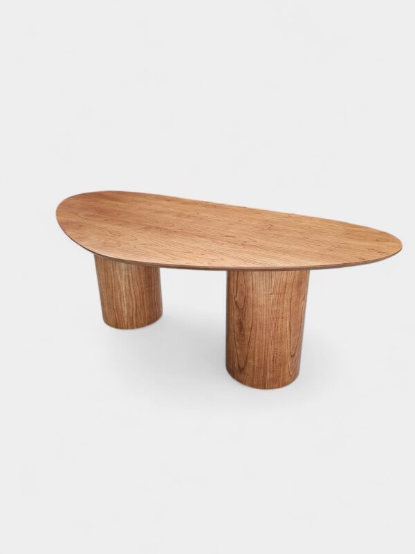Mesa Serena em Cinamomo Amêndoa 200 x 100