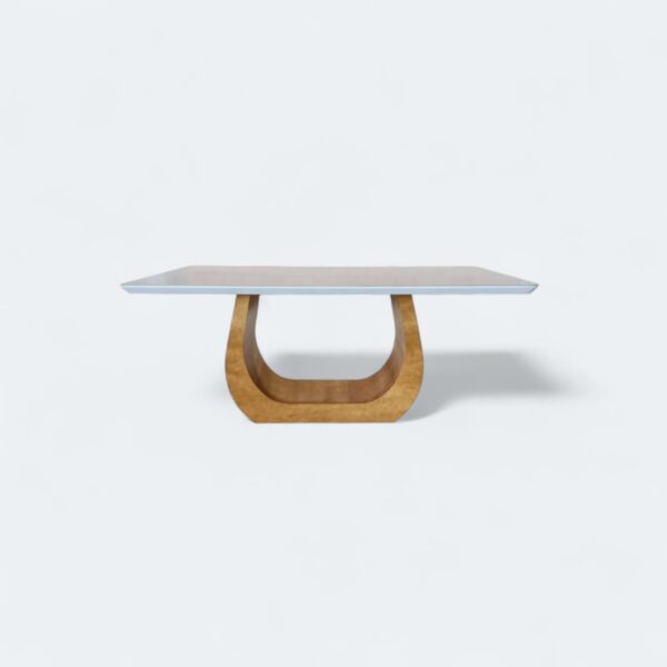 WhatsApp Image 2025-02-14 at 15.33.23 Mesa Emirados Amêndoa com Tampo de Vidro Off White 160 x 90 - 06 Lugares