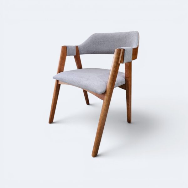 Cadeira Safira Amêndoa com Estofado em Boucle Cinza 1020-05