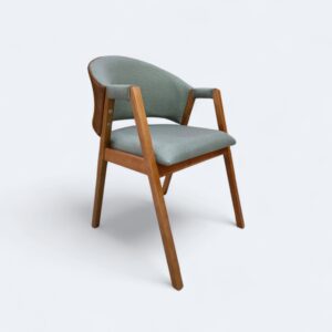 Cadeira London Amêndoa com Estofado em Linho Verde com Courissimo Caramelo
