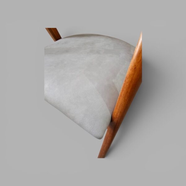 Cadeira Safira Amêndoa Courissimo Cinza 9302