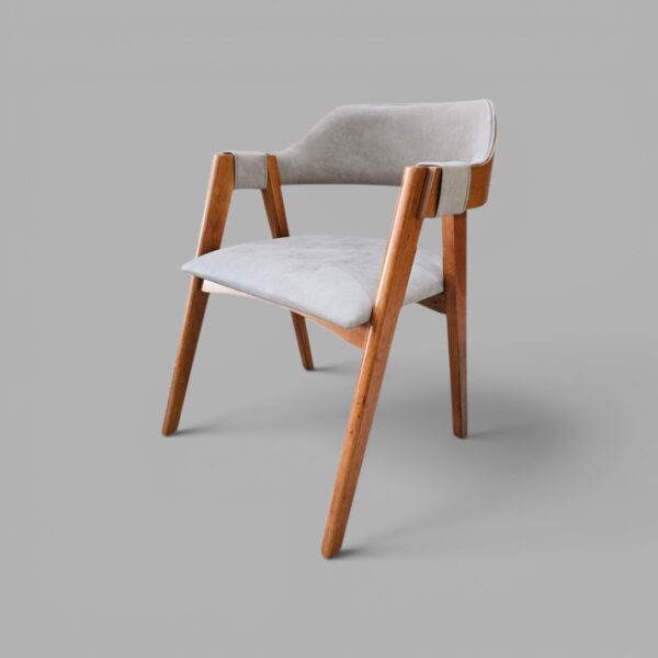 Cadeira Safira Amêndoa Courissimo Cinza 9302