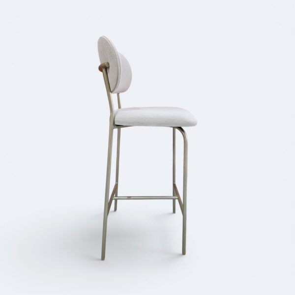 Banqueta Serena em Metal Champagne com Estofado em Boucle Bege