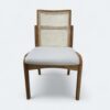 Cadeira Milano em Madeira Maciça Amendoa com Estofado em Courissimo Branco e Encosto Rattan